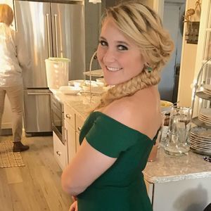 Meet your Posher, Hannah